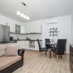 Apartment Feratjer, Split